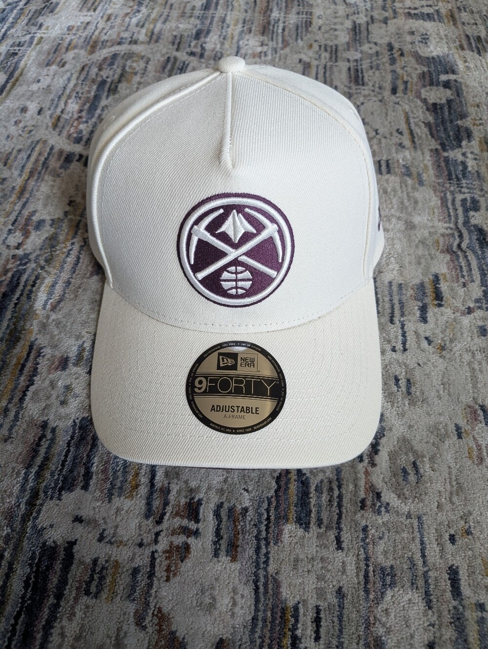 Denver Nuggets New Era 9FORTY A-Frame Chrome Cream Burgundy Hat OSFA NWT